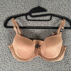 Victoria's Secret Smooth Nude T-Shirt Bra
